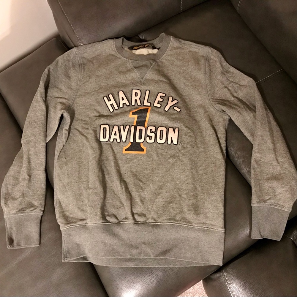 Harley-Davidson sweatshirt